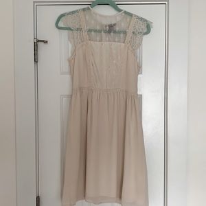 Light pink lace dress. Size 8 from H&M